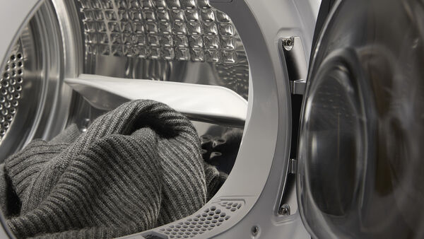 GENTLE CARE FOR THE FINEST WOOL