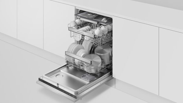 LEADING ENERGY EFFICIENCY